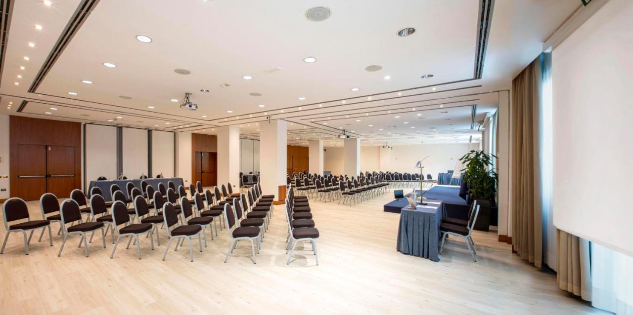 Shg Hotel Antonella Помеция Экстерьер фото